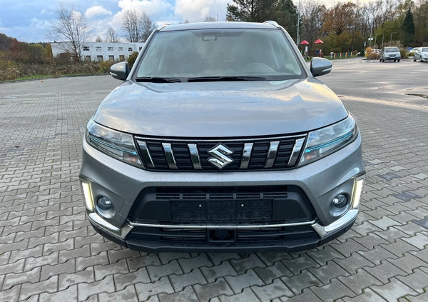 Suzuki Vitara cena 93900 przebieg: 19000, rok produkcji 2022 z Nisko małe 232